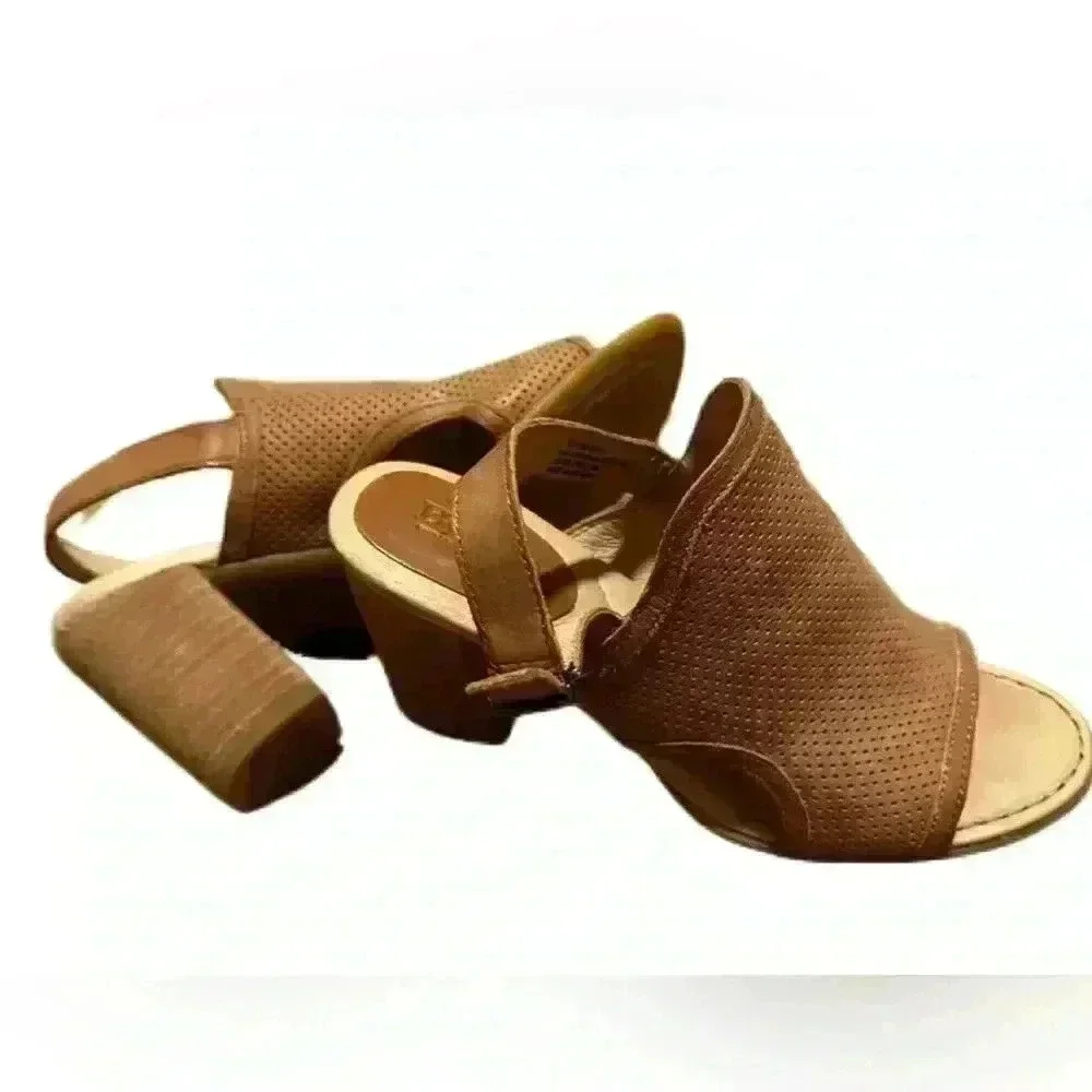 Born Women’s Shoes 7 M Sutra Perf Brown Heel